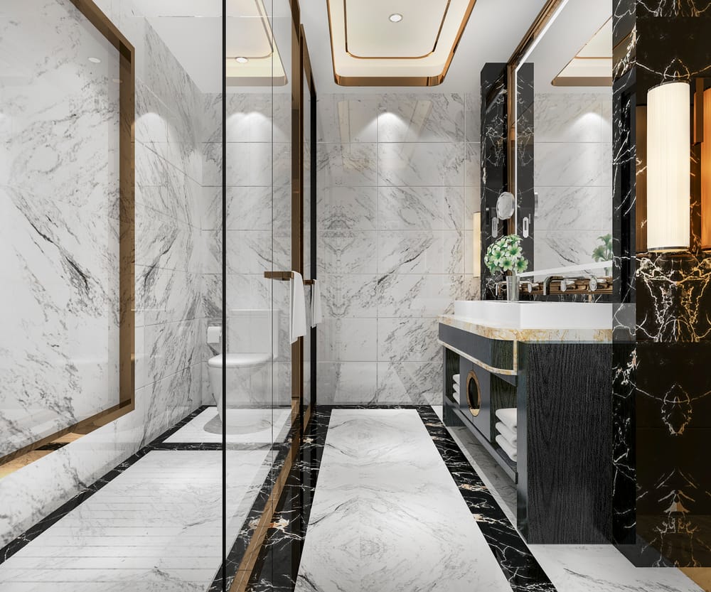 Tijdloze marmer badkamer. Luxe look